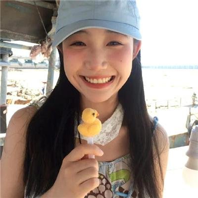 指尖相触，恋恋不舍